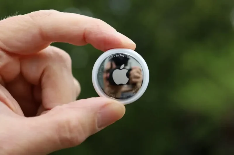 В судебном иске утверждается, что AirTag от Apple стал любимым оружием для преследователей - rdd.media 2025