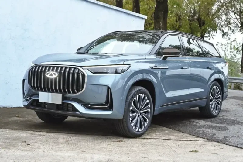 Кроссовер Chery Tiggo 9: новый флагман – с 1,6-литровым двигателем и 7-местным салоном