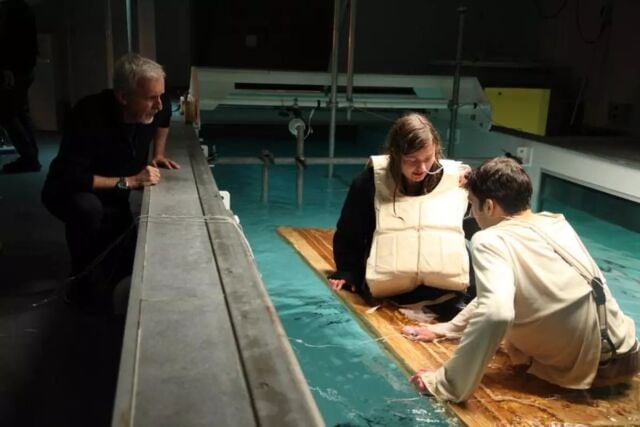 «Он все равно умрет»: Джеймс Кэмерон провел эксперимент со знаменитой сценой из «Титаника»